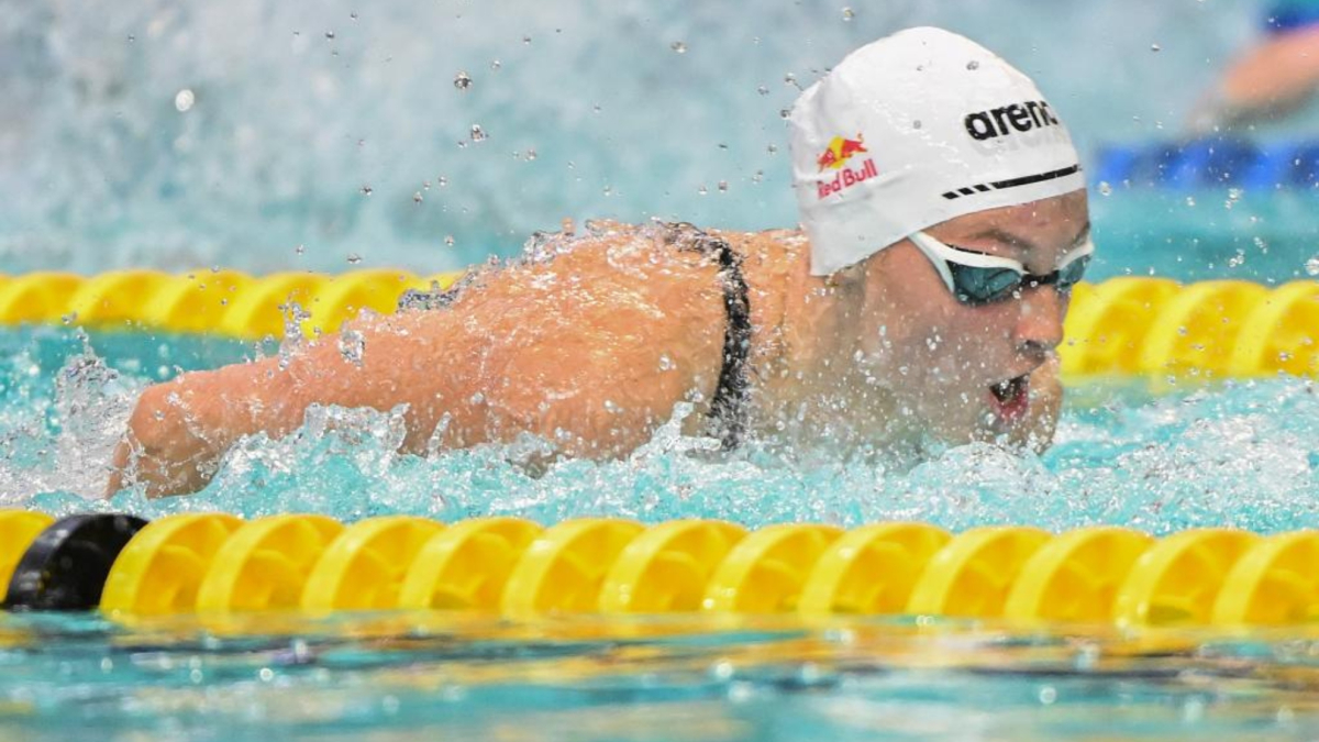 Summer McIntosh acaba con el último de los récords 'ilegales'