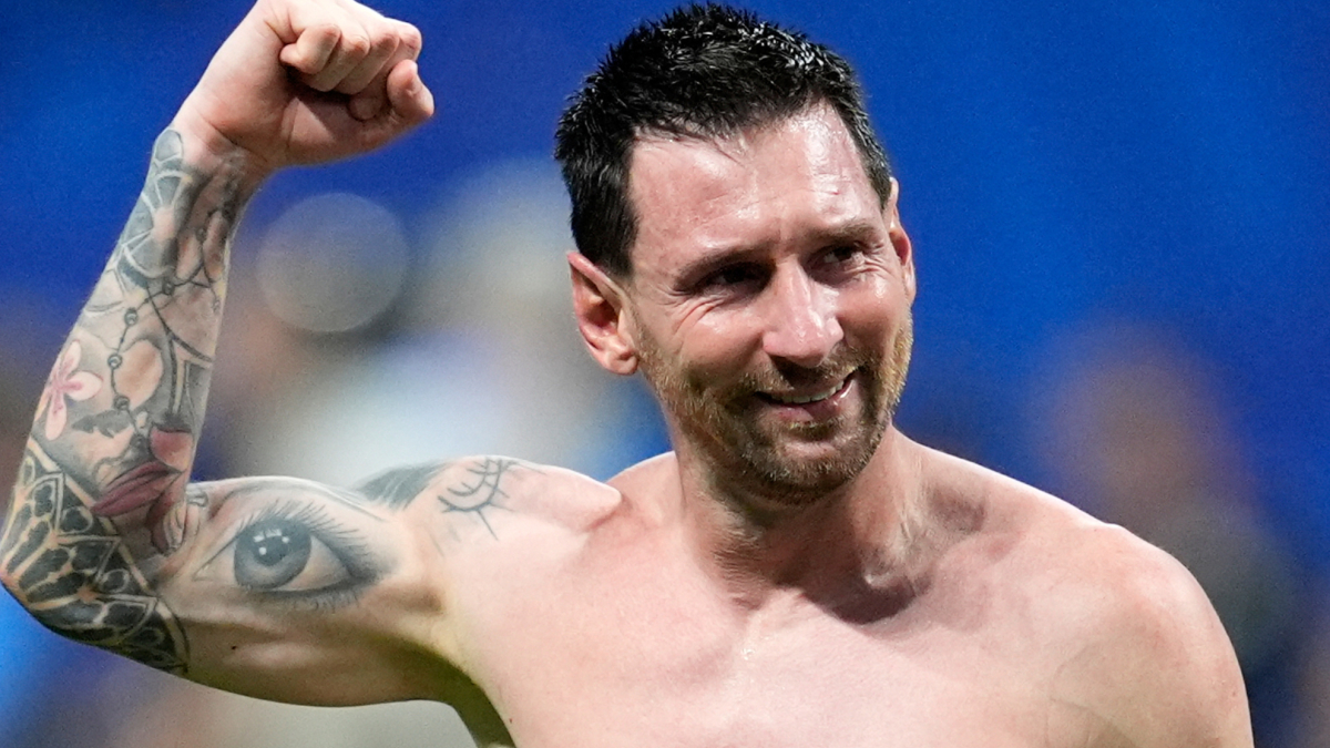 ¡Remontada faraónica y polémica de Argentina!