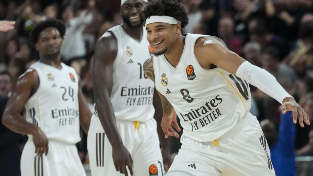 Chuma Okeke seguirá una temporada más en el Real Madrid