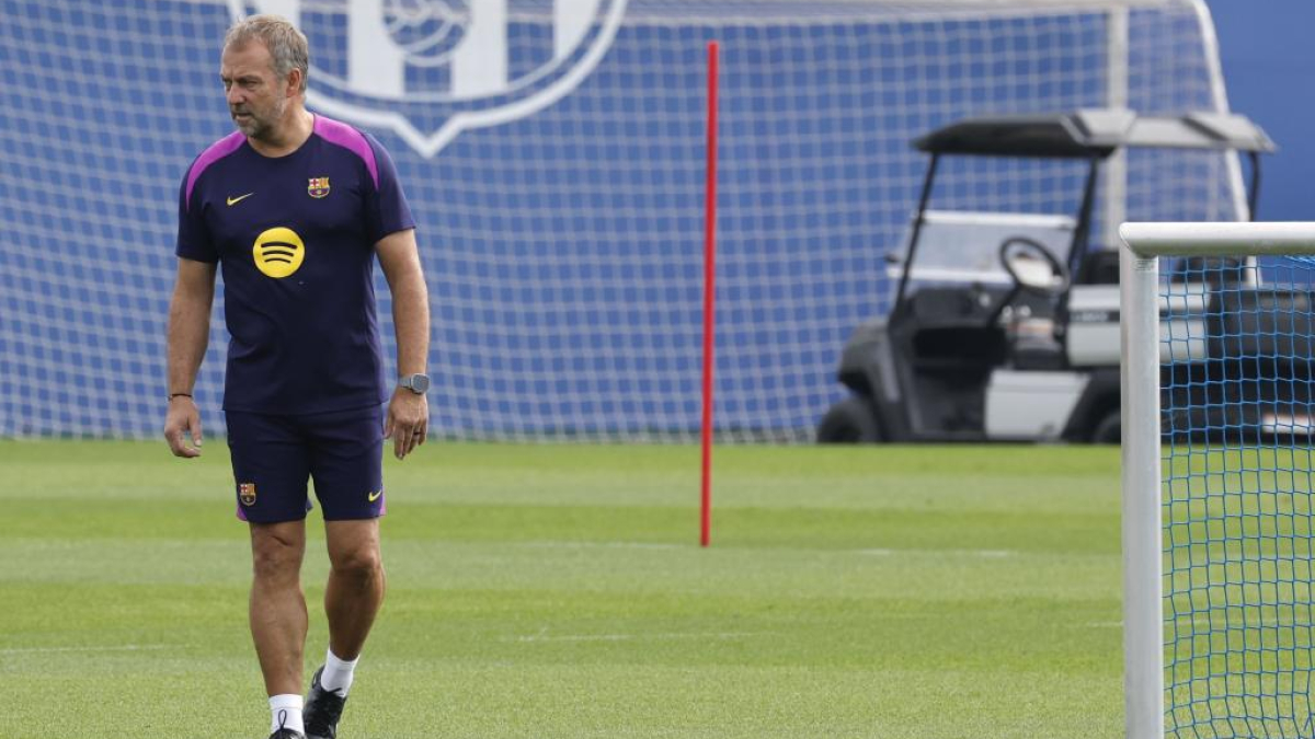 Los jugadores del Barça ya pasan revisiones médicas