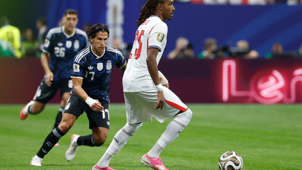 Giuliano es ahora el jugador con la nota más baja...