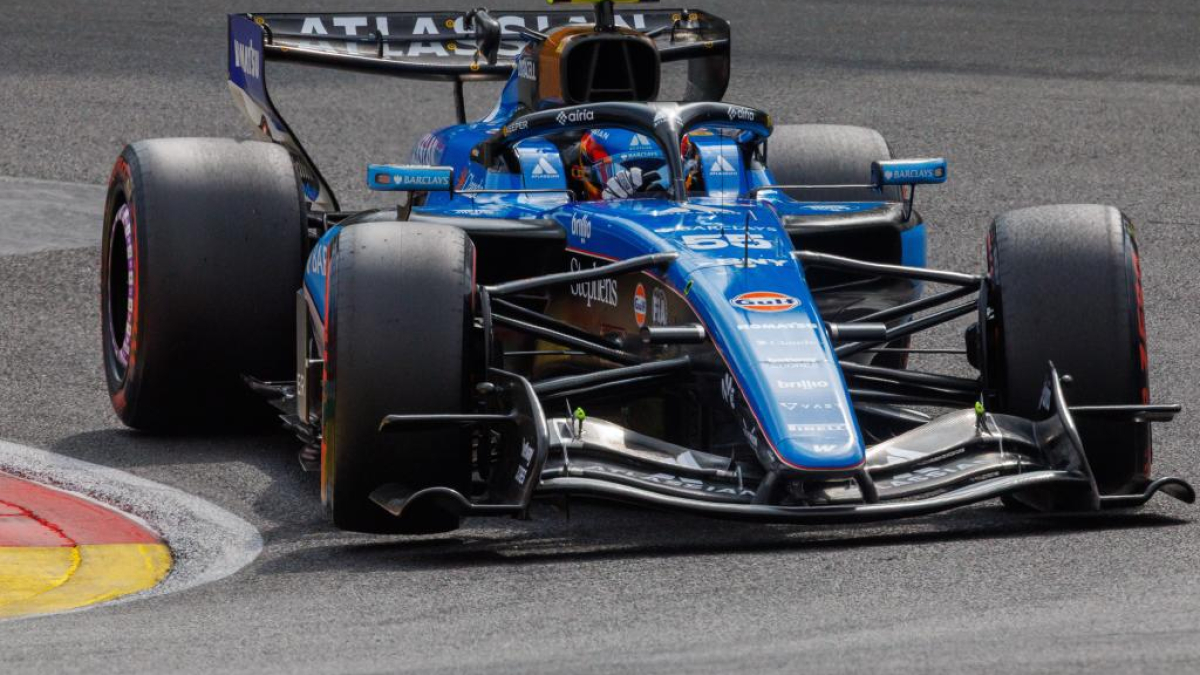 Otro problema para Sainz y Williams, el español saldrá 19º<br>