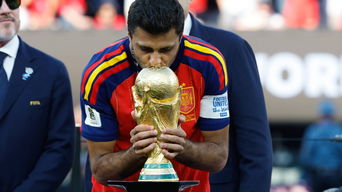 ¿Tiene que fichar el Madrid a Rodri?