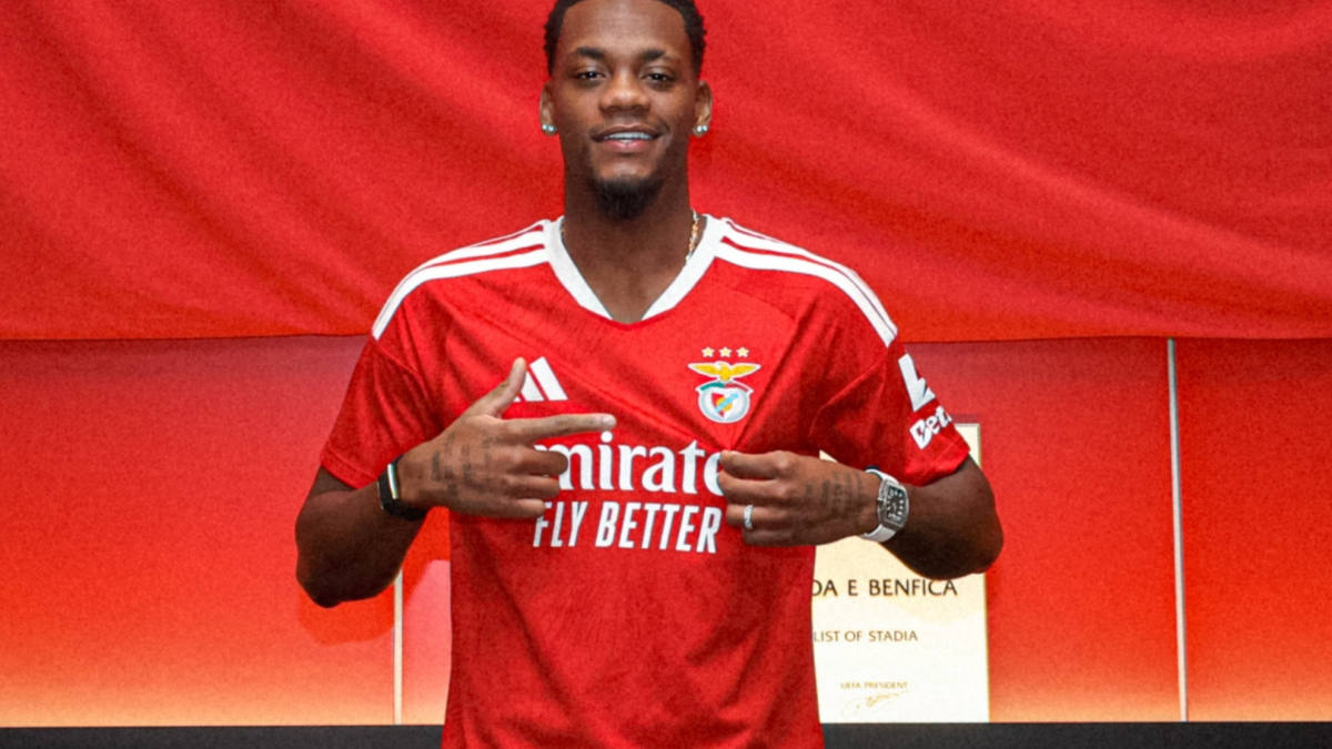 Cuarto equipo en 535 días para John Durán: jugará en el Benfica