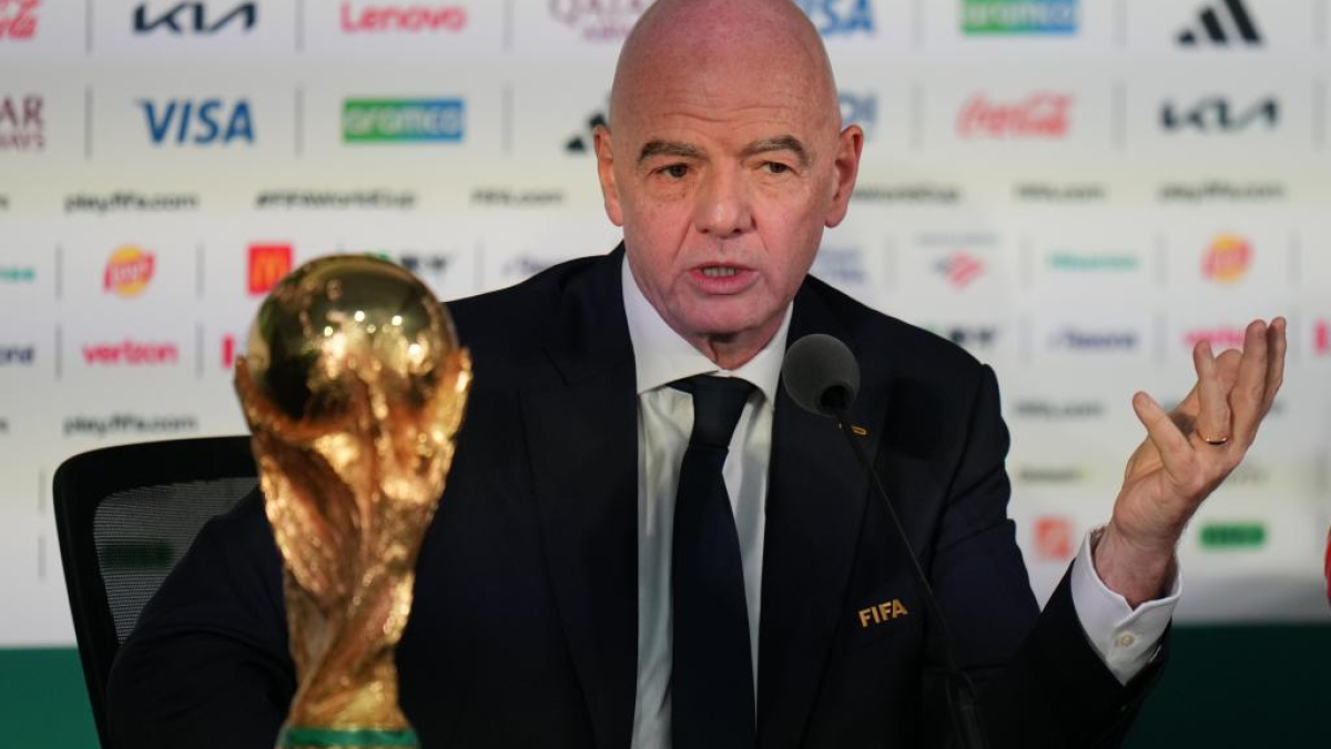 Infantino da la cara<br>