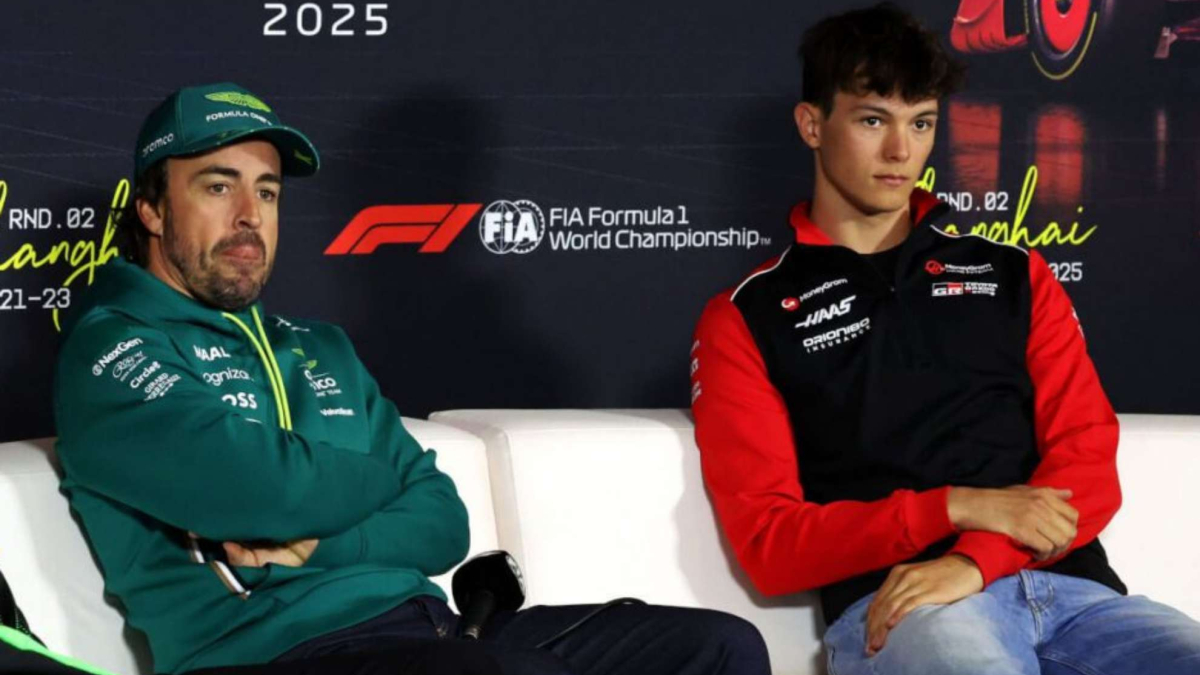 Bearman descarta un fichaje por Aston Martin (aunque le gusta) si Alonso se va