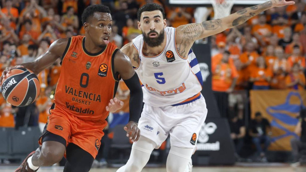 Un Valencia Basket de récord destroza al Baskonia