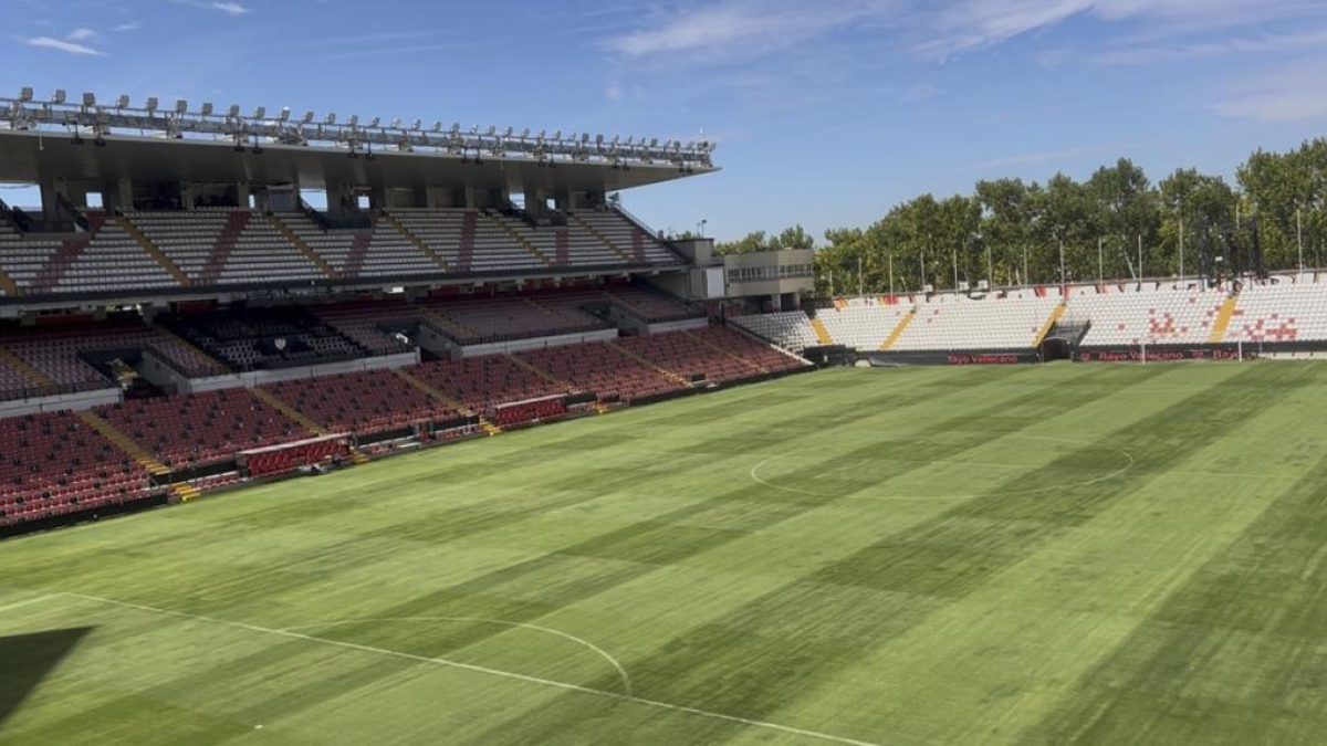 Los ocho puntos que faltan por arreglar en el Estadio de Vallecas