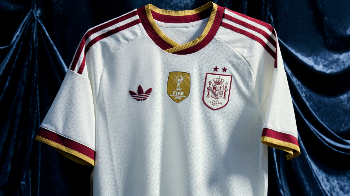 España estrenará en Croacia la camiseta blanca con dos estrellas