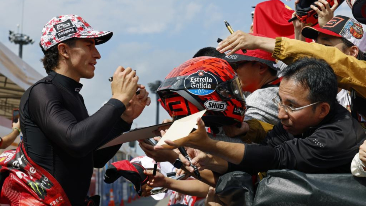 Marc Márquez pasa la presión a Acosta