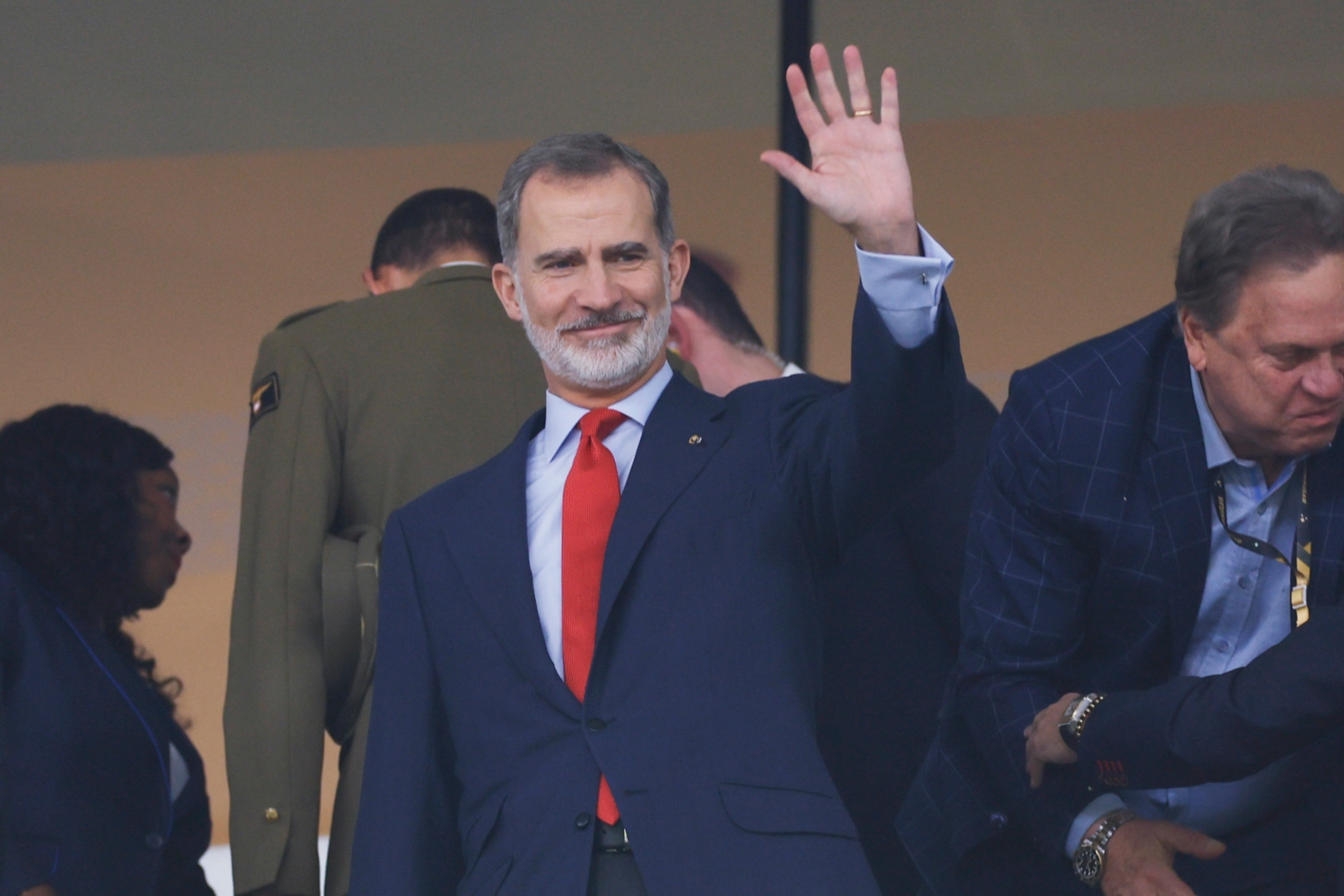 El Rey Felipe VI en un palco que compartirán Rocha y Uribes