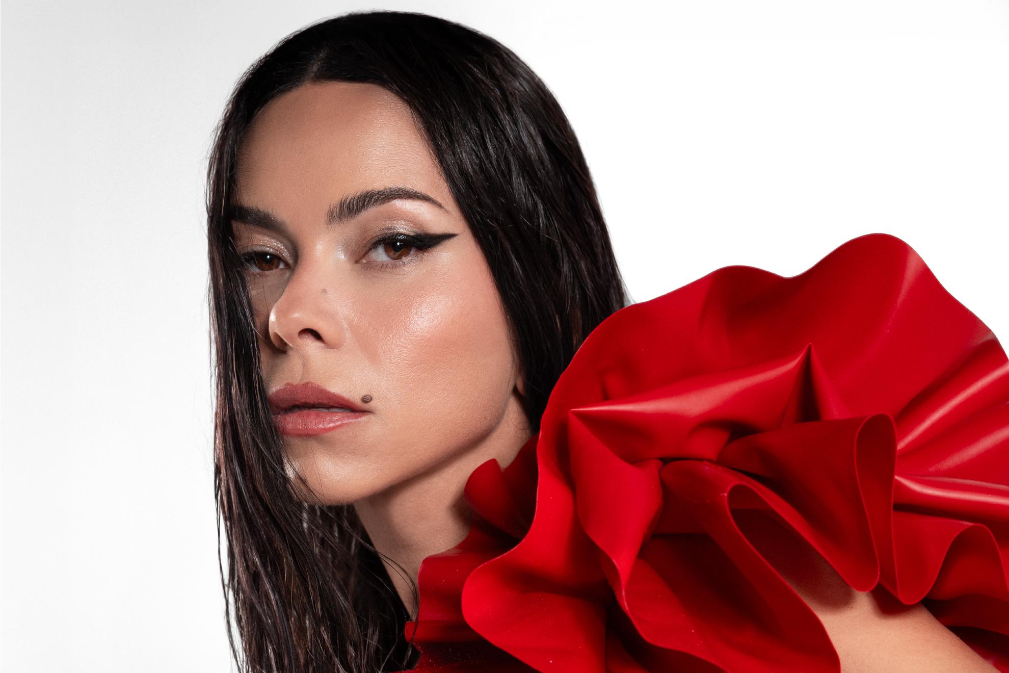 Inna Har Parada En Barcelona Con Su Gira Por Media Docena De Ciudades Inna Har Parada En Barcelona Con Su Gira Por Media Docena De Ciudades