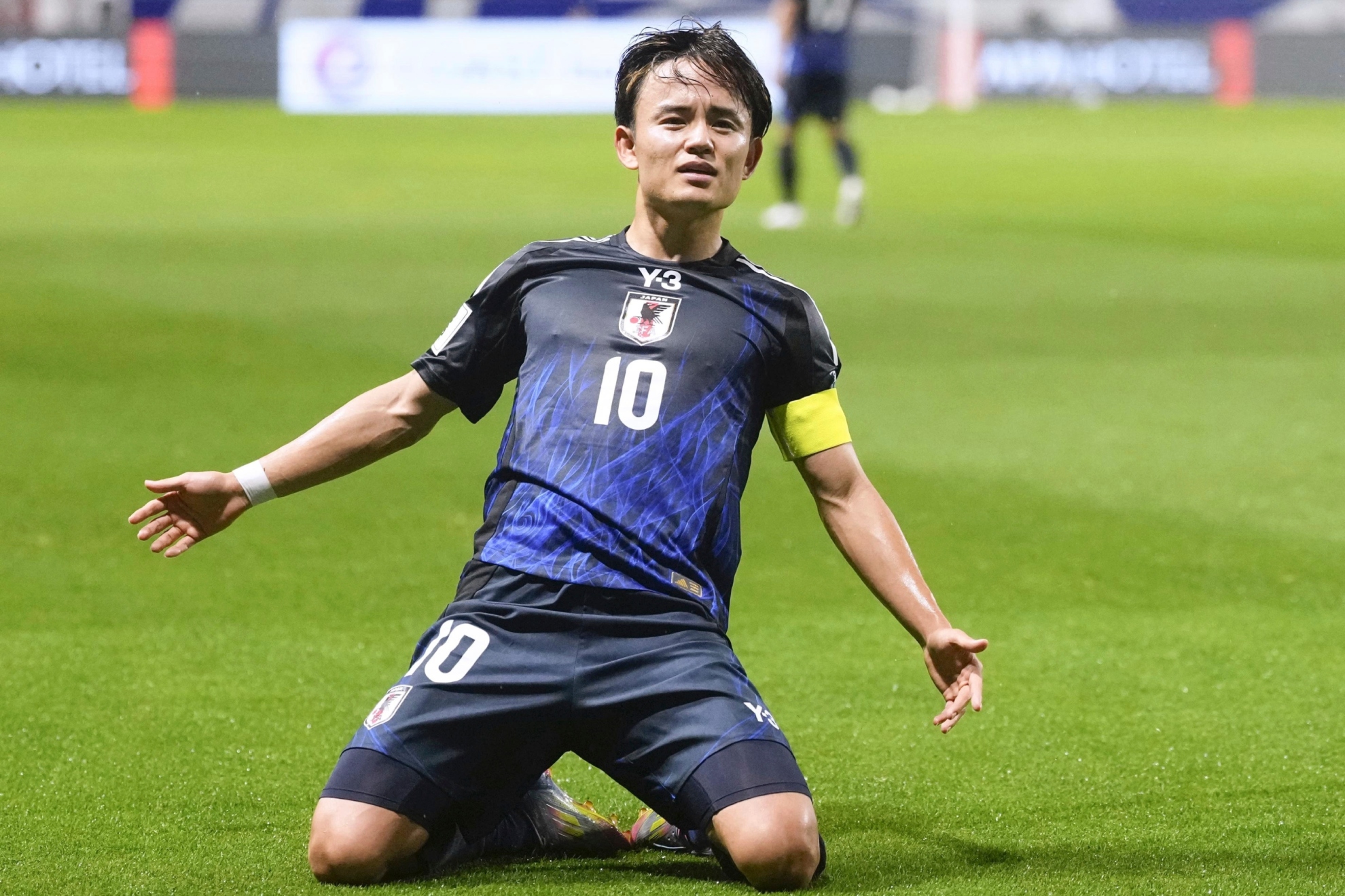 el-capit-n-kubo-lidera-el-set-de-jap-n-a-la-indonesia-de-kluivert