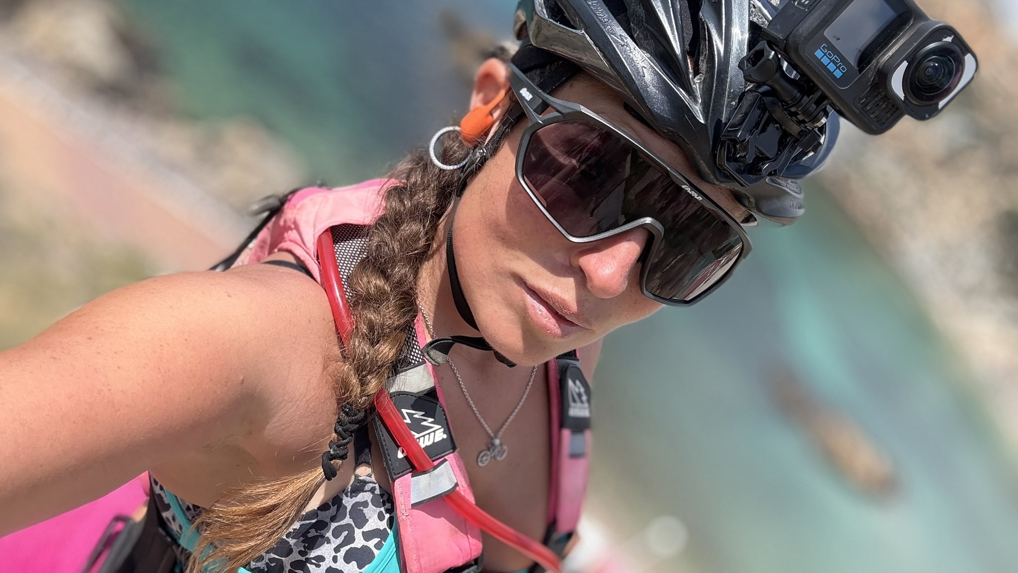 Cecilia Sopeña, la ciclista viral, activa su derecho al olvido y exige  borrar su pasado digital