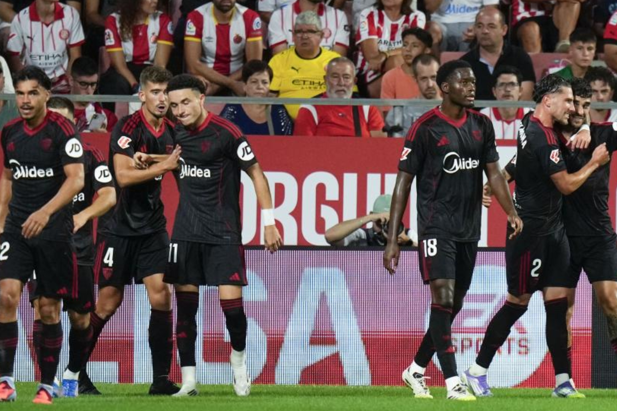 siviglia recupera fede con almeyda
