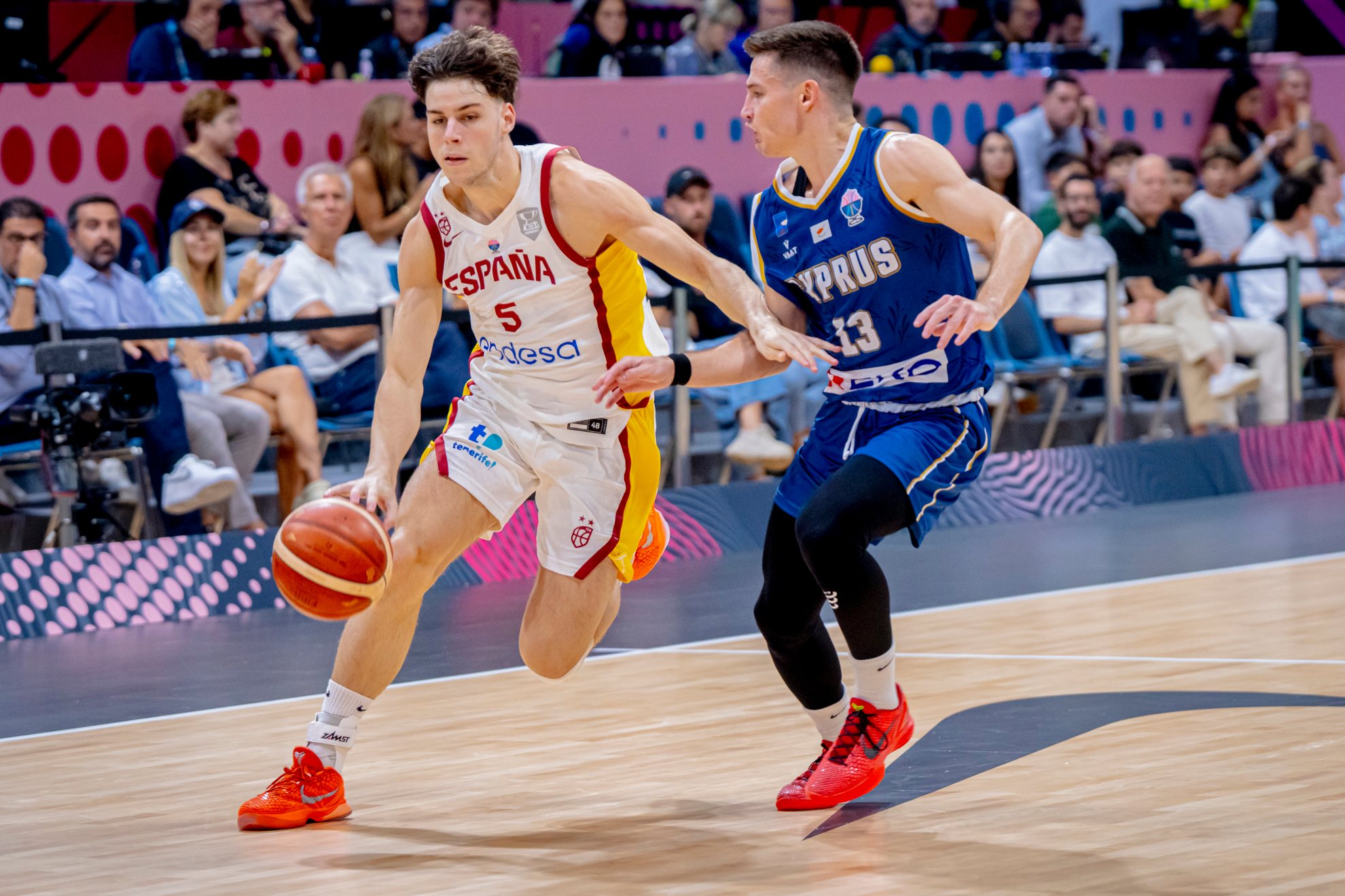 Saint Supery, during Spain-chipre