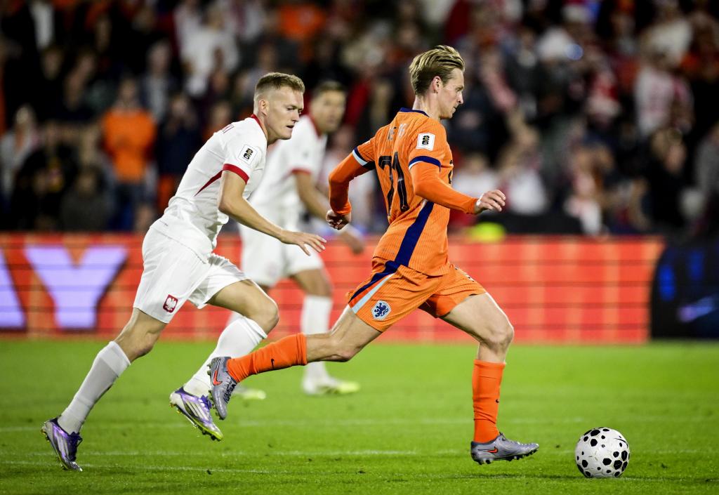 Frenkie de Jong lascia la chiamata con i Paesi Bassi a causa di un infortunio