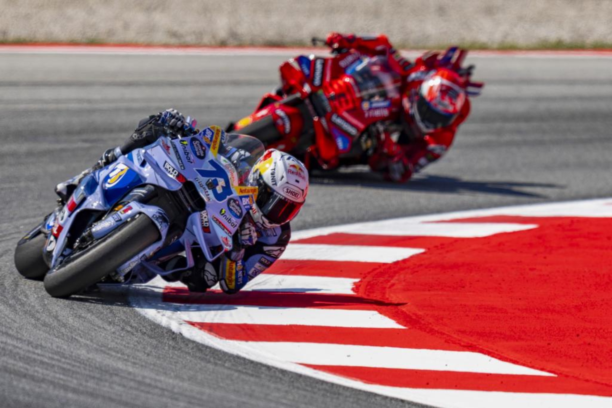 Álex Márquez, delante de Marc en el Sprint.