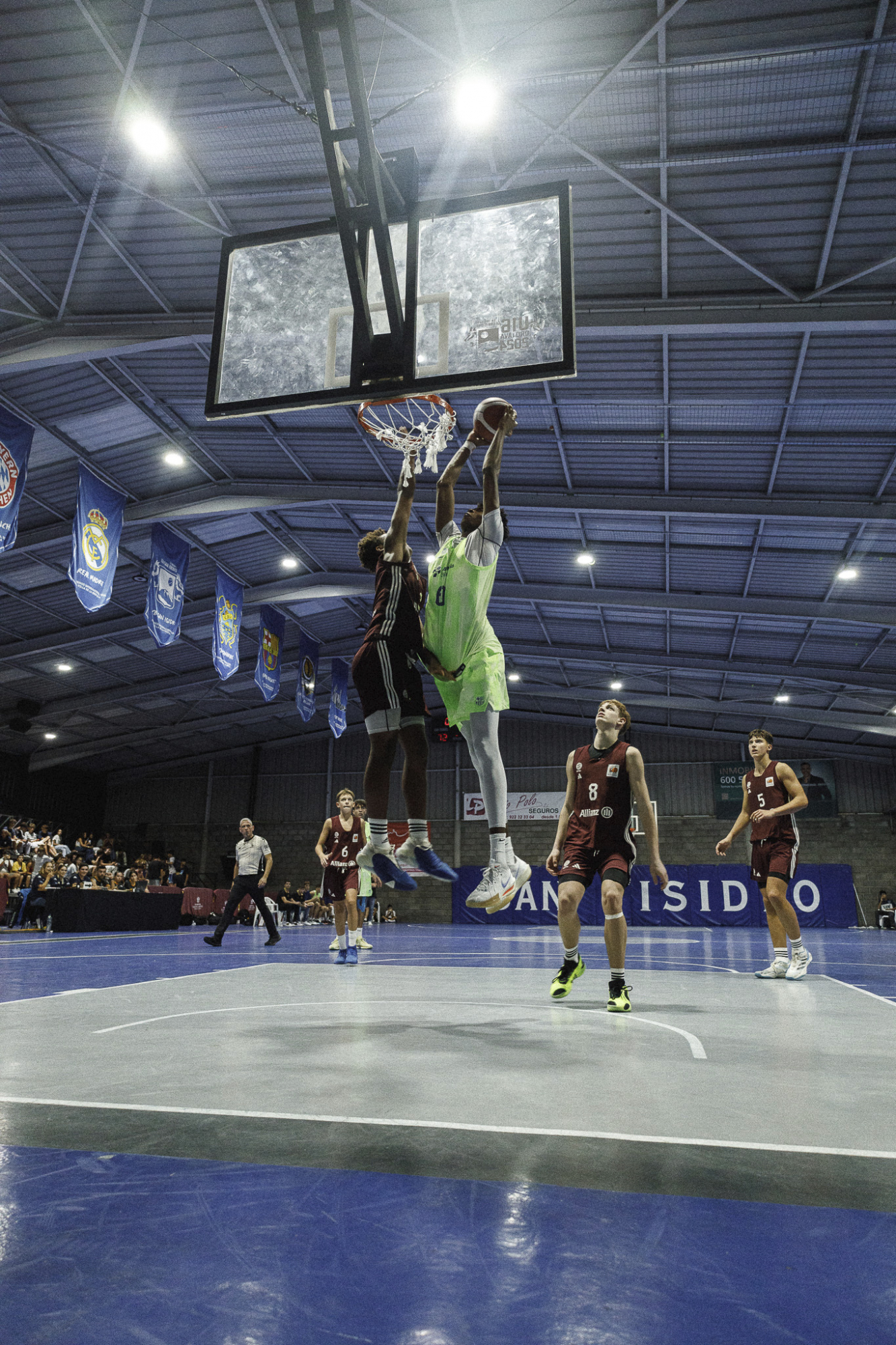 Mohamed Dabone, a 2.10m basketball prospect
