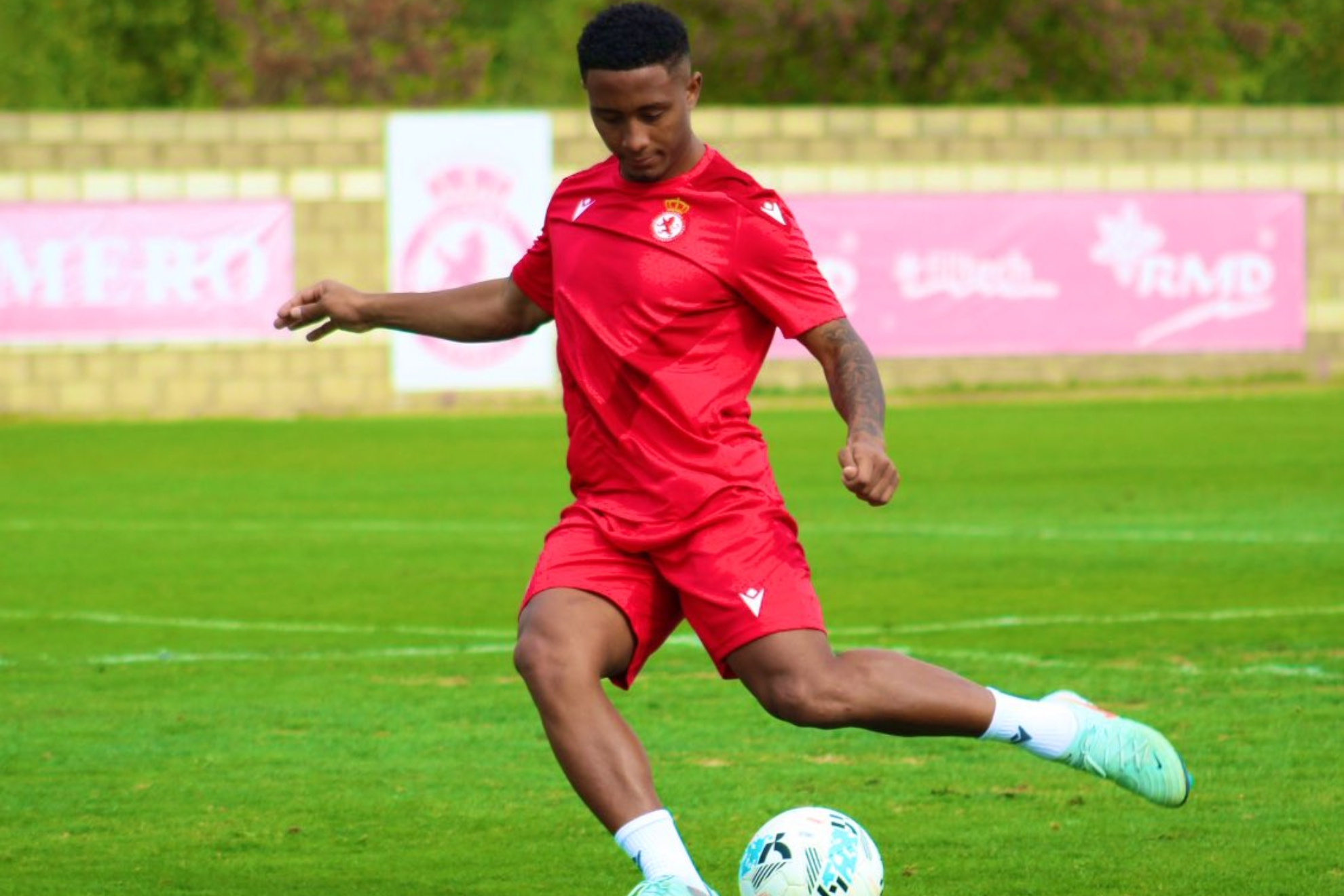 A blurred image conveying uncertainty and the unknown