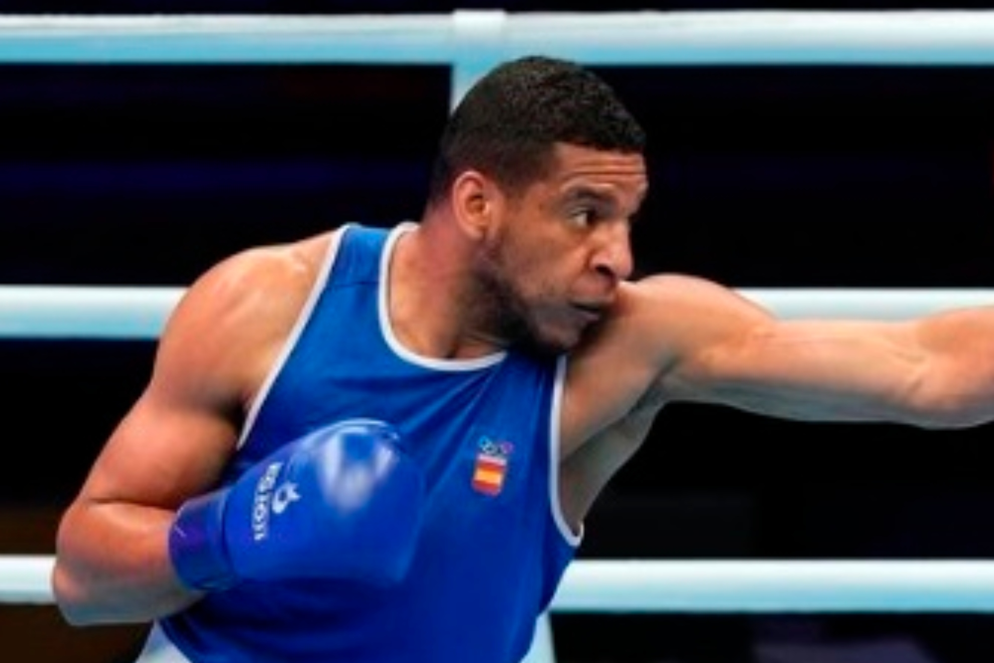 Fingers exploring each desire