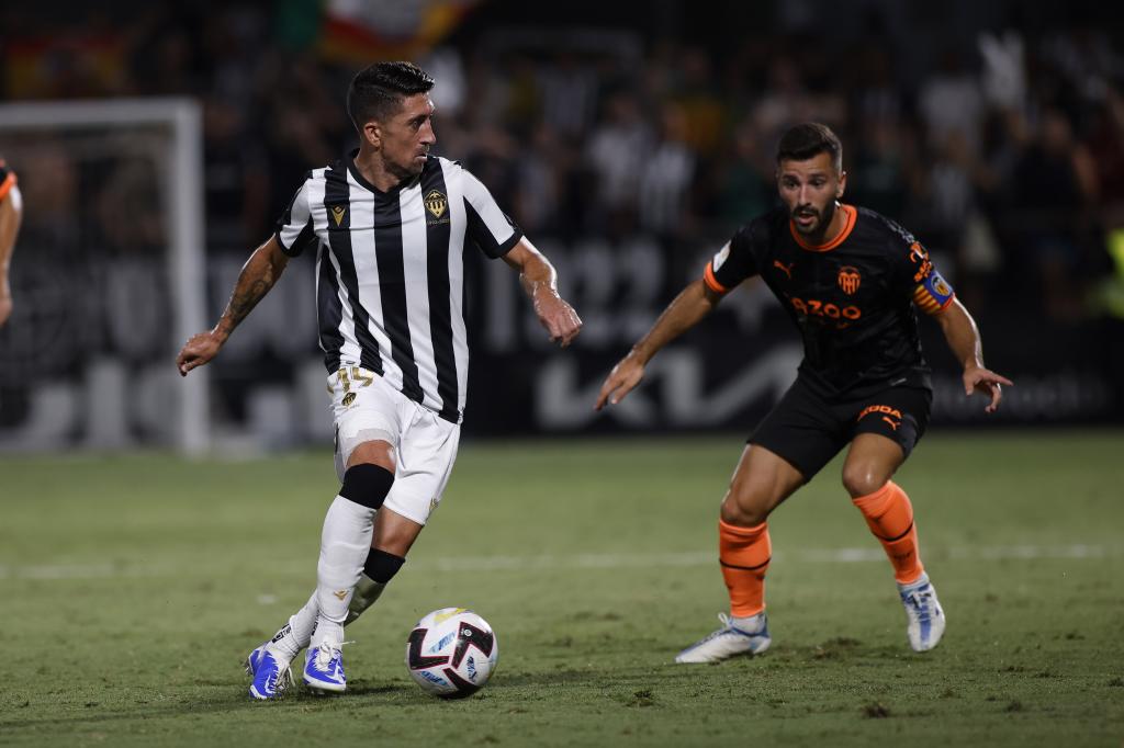 Pablo Hernández, en un partido con el Castellón en su última temporada en activo