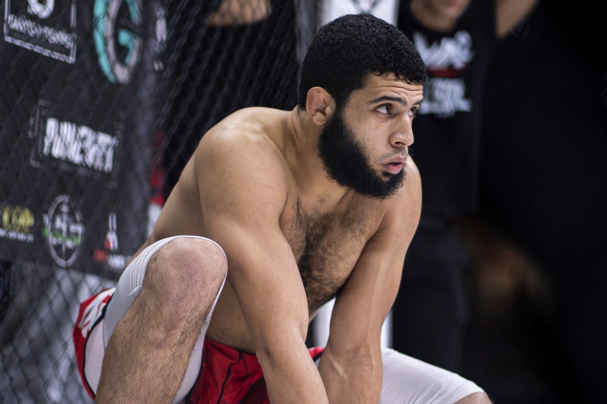 Salah Eddine antes de un combate.