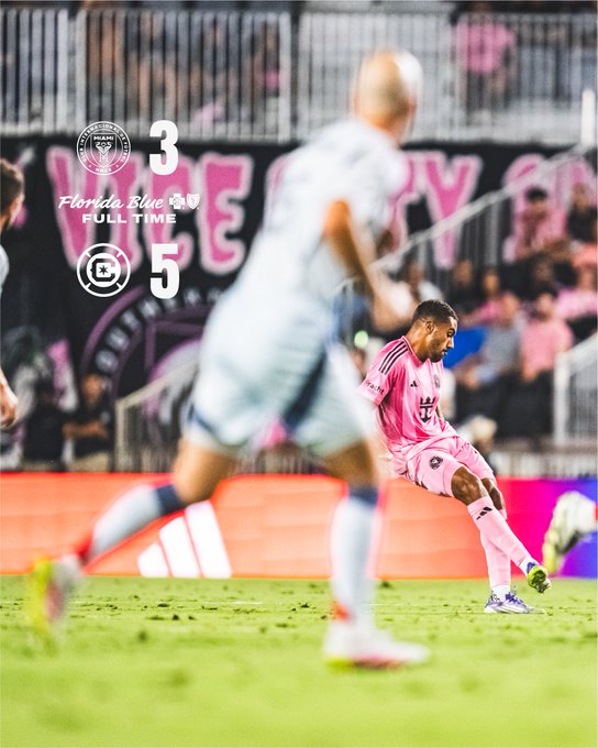 3-5. Chicago Fire tumba al Inter Miami de Messi y Suárez