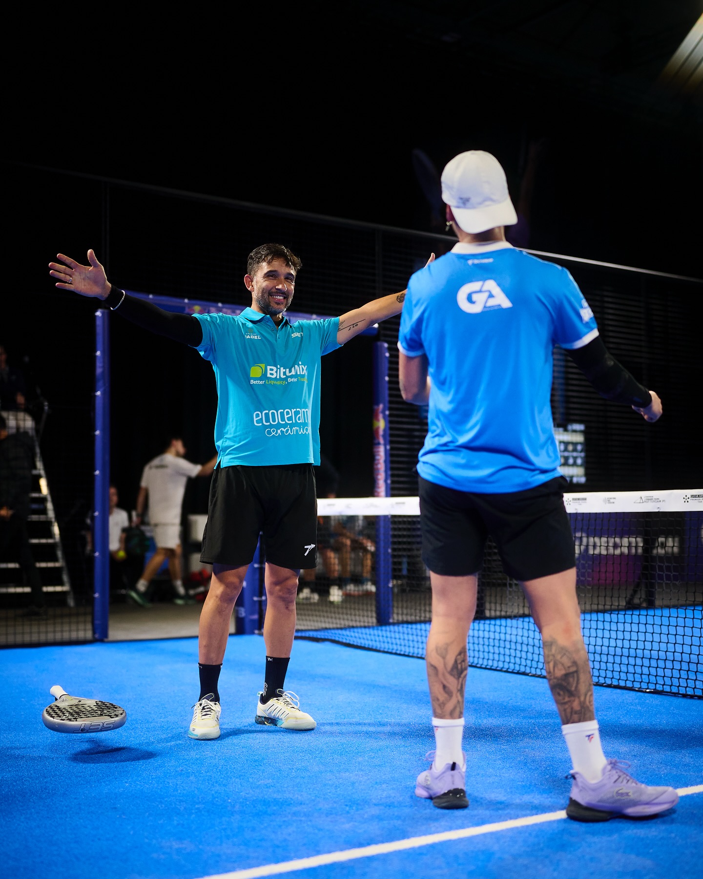 Sanyo y Gonza Alfonso celebrando la victoria en Rotterdam.