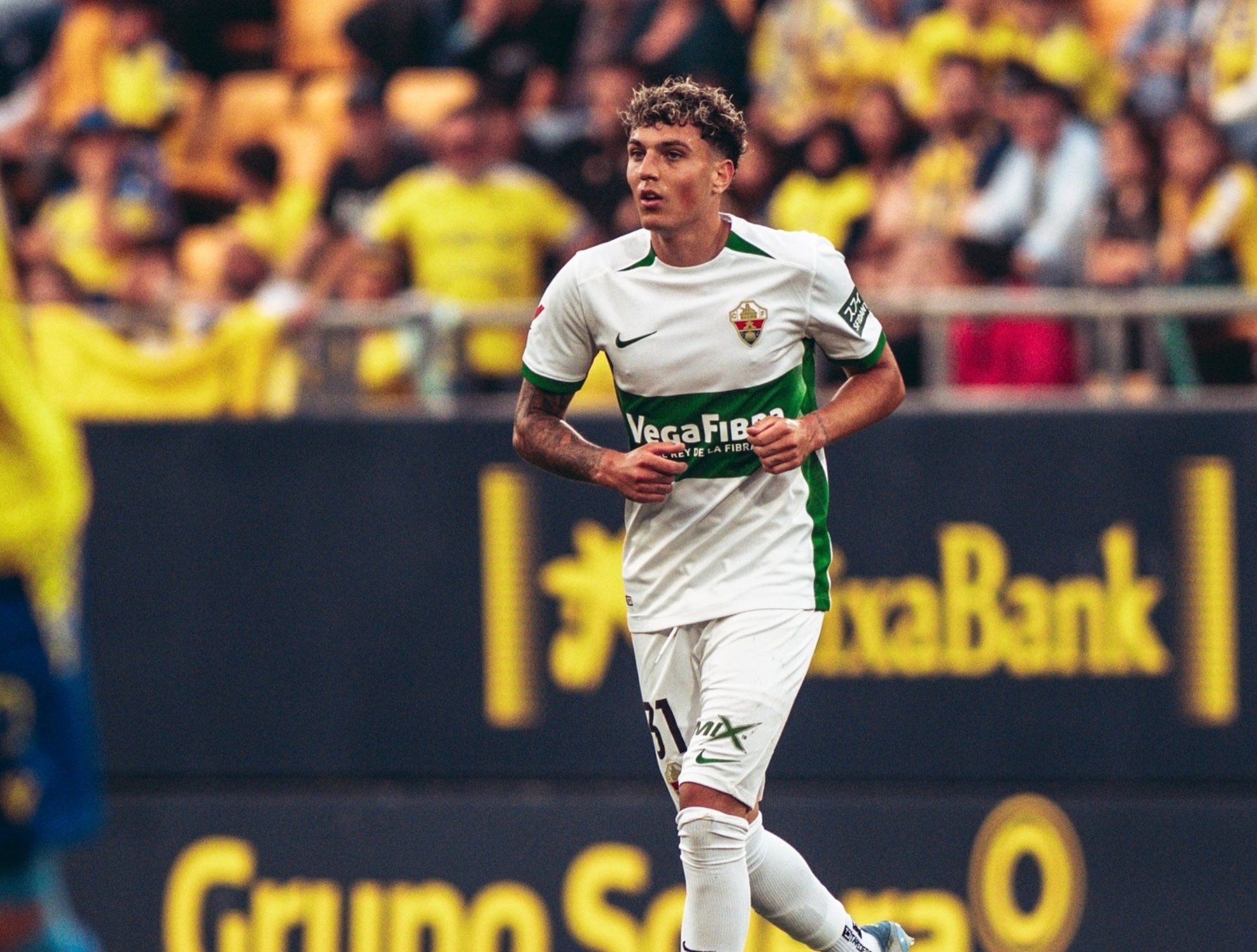 Gerard Hernández en un encuentro con el Elche.