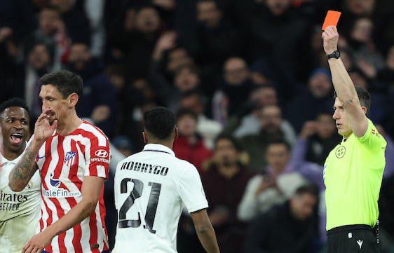 Roja a Savic.