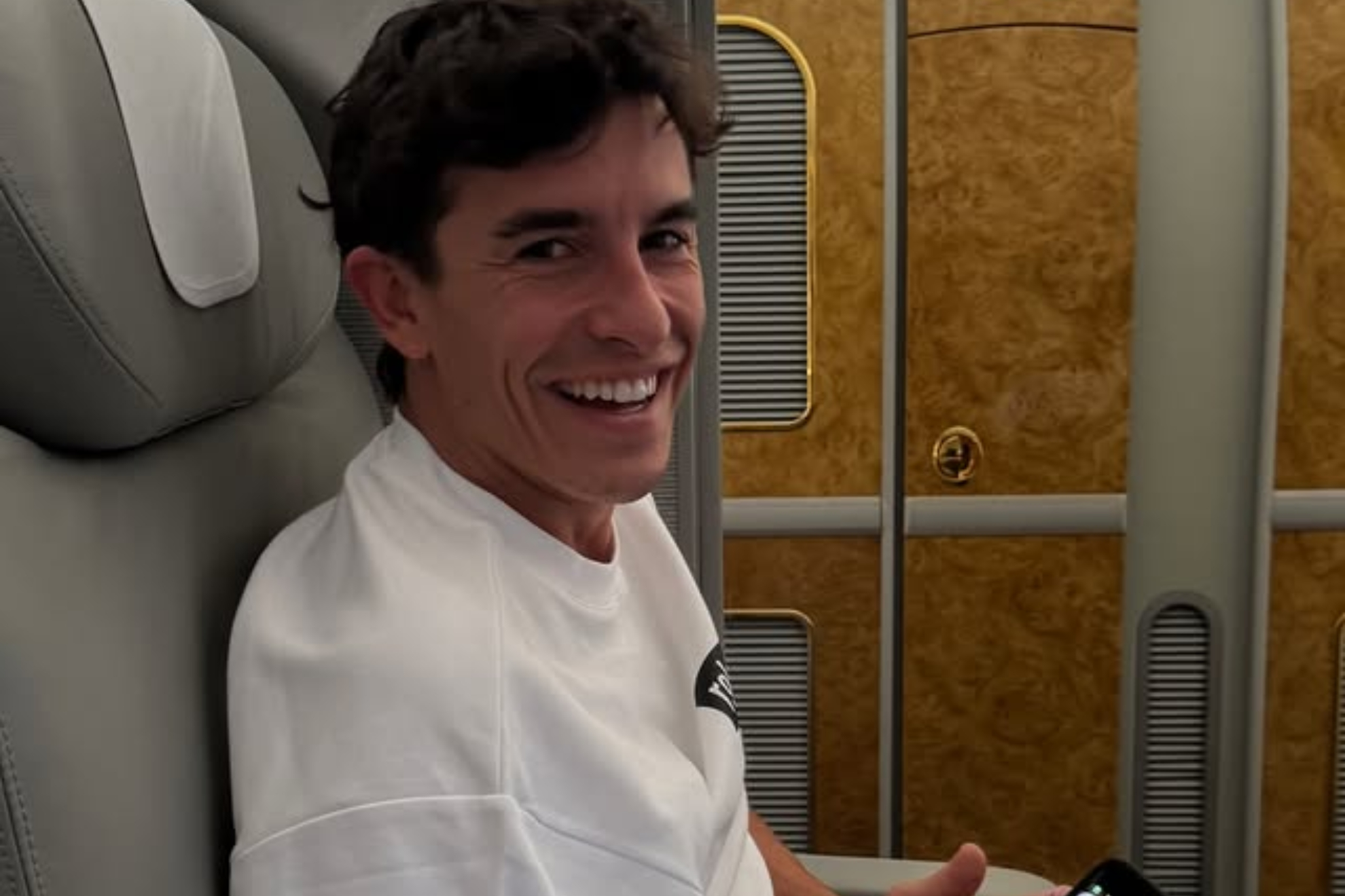 Marc, a su llegada a España, en una imagen difundida por su pareja.
