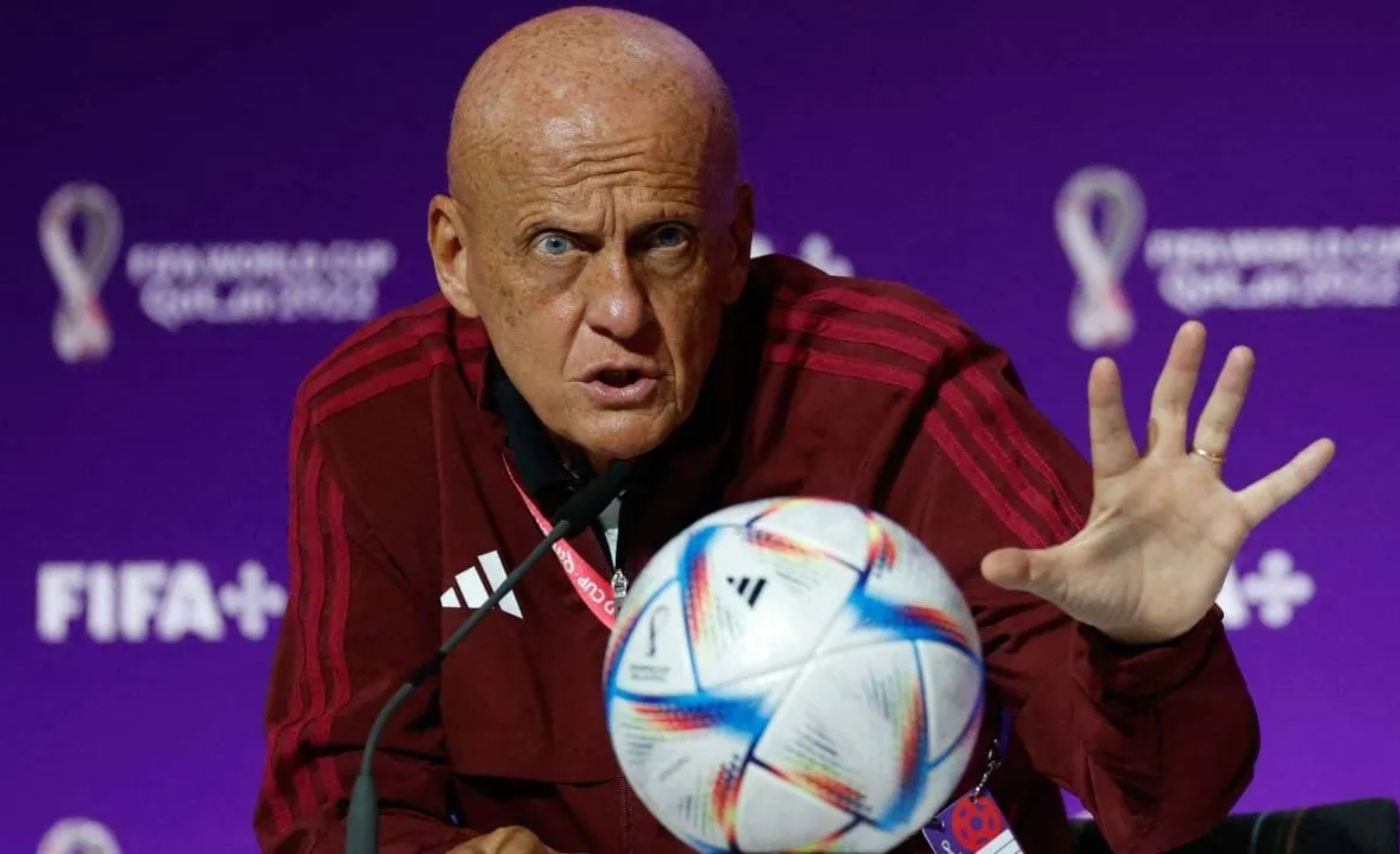 Football : un ancien arbitre révèle les secrets de l'équipe d'arbitrage de l'UEFA