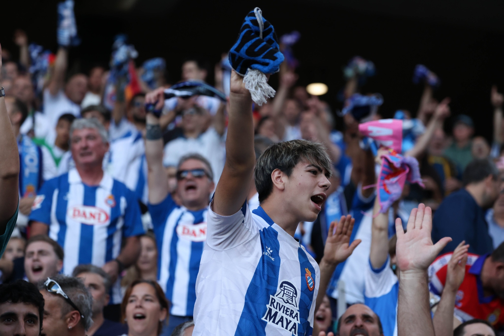 La afición del Espanyol animando