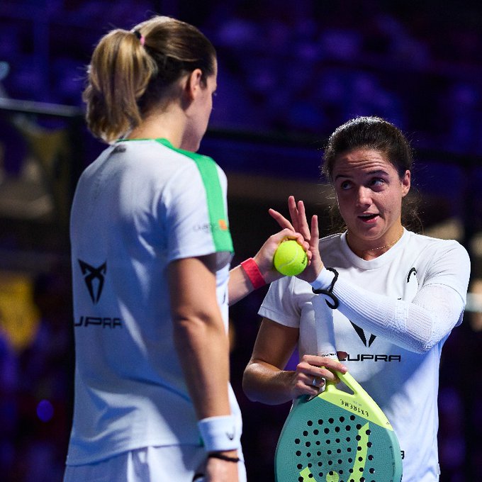 Ari y Paula