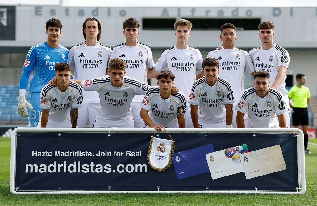 El once inicial del Castilla ante el Pontevedra.